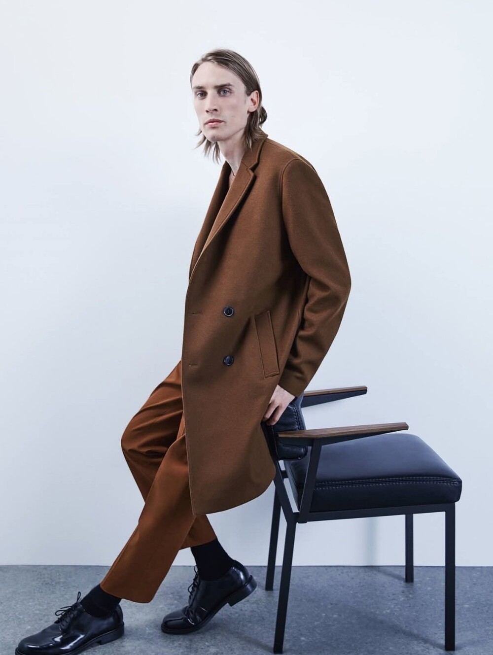 Zara Men's Chestnut Brown Double-Breasted Wool Pea Coat